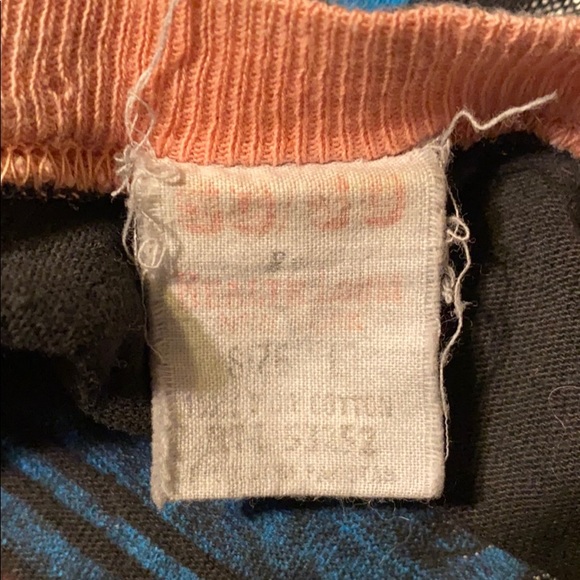 Billy Idol Raglan Shirt - Picture 6 of 6